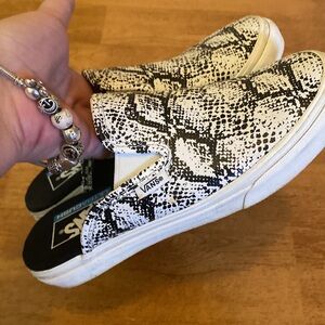 Vans Mule Sf Snake Marshmallow Slip-on Ultracush size 7 snake print